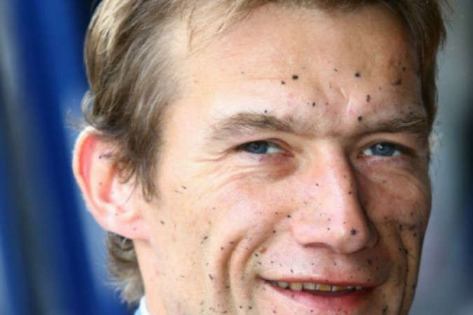 Bas
